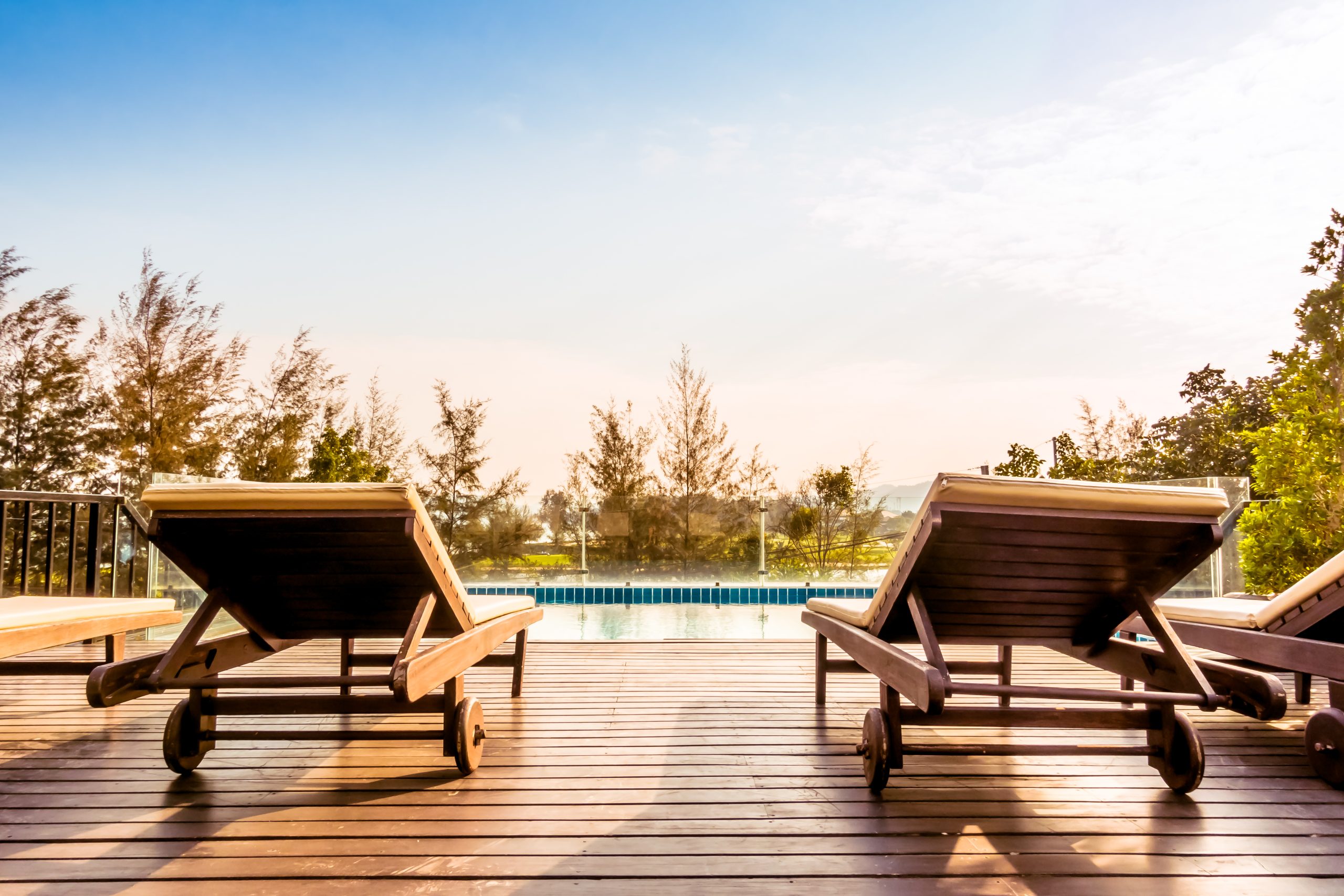 Above Ground Swimming Pool Deck